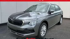 Graphitegrau metallic/grau Neu 2025 Skoda Kamiq Selection SUV | 28.880 € (Guter Preis)