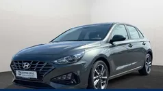 Grau Gebraucht 2023 Hyundai i30 Trend Kombi | 15.690 € (Fairer Preis)