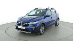 Blau Gebraucht 2022 Dacia Sandero Stepway Kleinwagen | 15.900 € (Guter Preis)