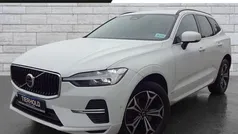 Ice white, solid / solid Gebraucht 2022 Volvo XC60 Momentum SUV | 35.900 € (Superpreis)