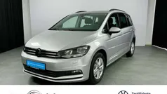 Reflexsilber Gebraucht 2023 VW Touran Comfortline Van / Kleinbus | 32.990 € (Fairer Preis)