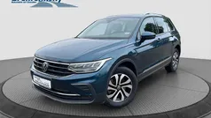 Nightshade blue (blau) Gebraucht 2022 VW Tiguan Active SUV | 30.480 € (Fairer Preis)