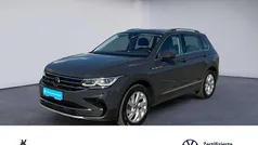 Uranograu Gebraucht 2021 VW Tiguan Elegance SUV | 26.788 € (Guter Preis)