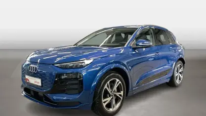 Gebraucht Audi Q6 e-tron Ambiente 284 kW (387 PS) 2025 Ascariblau metallic SUV