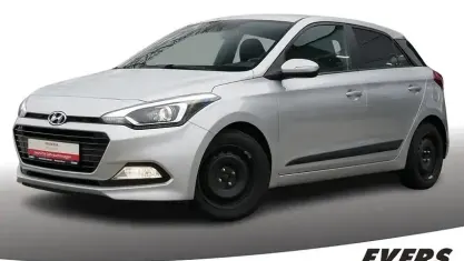 Używany Hyundai i20 101 KM (74 kW) 2018 Szary Sedan/Limuzyna