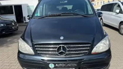 Używany Mercedes Viano 150 KM (110 kW) 2007 Czarny Minivan