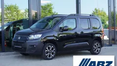 Schwarz Gebraucht 2023 Fiat Doblò Van / Kleinbus | 24.990 € (Fairer Preis)
