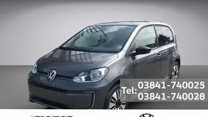 Rot Gebraucht 2024 VW e-up! Edition Kleinwagen | 22.990 € (Fairer Preis)