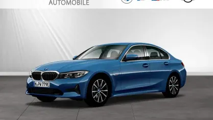 Gebraucht BMW 320e Advantage 204 PS (150 kW) 2022 Phytonicblau metallic Limousine