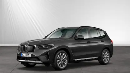 Sophistograu brillanteffekt metallic Gebraucht 2023 BMW X3 Sport Line SUV | 36.300 € (Superpreis)