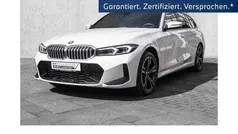 Alpinweiss iii Gebraucht 2024 BMW 330e M Sport Kombi | 39.440 € (Superpreis)