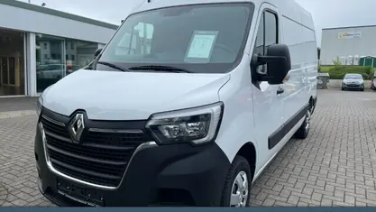 Gebraucht Renault Master 135 PS (99 kW) 2024 Weiß Van