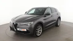 Gebraucht 2017 Alfa Romeo Stelvio Super SUV | 22.820 € (Fairer Preis)