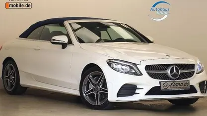 Usata Mercedes C180 AMG line 156 CV (114 kW) 2019 Cabrio