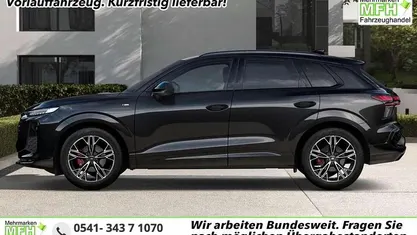 Mythosschwarz metallic Neu 2025 Audi Q3 S-Line SUV | 51.740 € (Fairer Preis)
