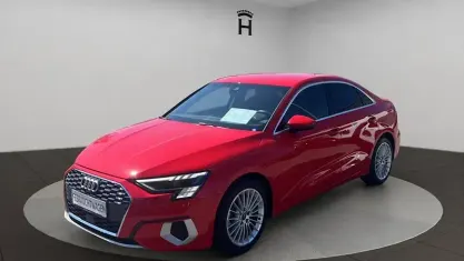 Gebraucht Audi A3 Advanced 150 PS (110 kW) 2023 Rot Limousine