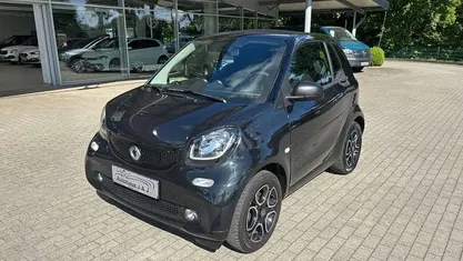 Schwarz Gebraucht 2019 Smart ForTwo Cabrio Passion Cabrio | 13.490 € (Guter Preis)