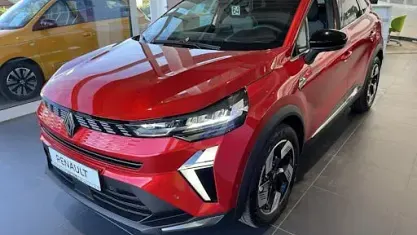 Nouă Renault Symbioz Techno 140 CP (102 kW) 2025 Roșu SUV