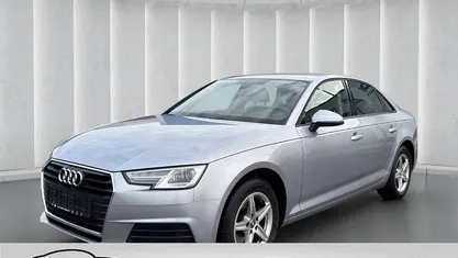 Silber Gebraucht 2019 Audi A4 Sport Limousine | 19.790 € (Fairer Preis)