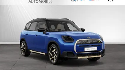 Blazing blue metallic Gebraucht 2024 Mini Countryman SUV | 39.874 € (Fairer Preis)