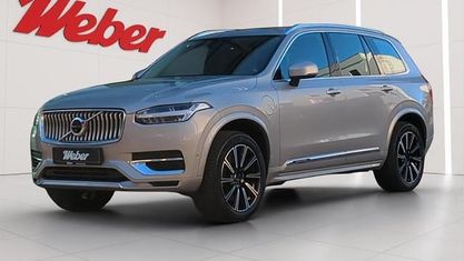 Używany Volvo XC90 Plus 455 KM (334 kW) 2022 Srebrny SUV