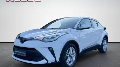 Gebraucht Toyota C-HR 122 PS (89 kW) 2021 Schneeweiß SUV