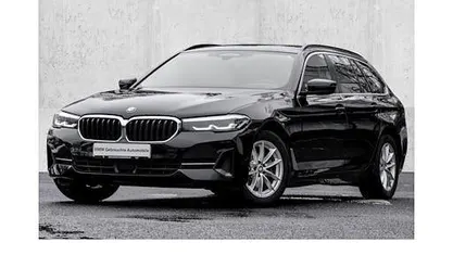 Schwarz Gebraucht 2022 BMW 520 Sport Line Kombi | 29.490 € (Guter Preis)