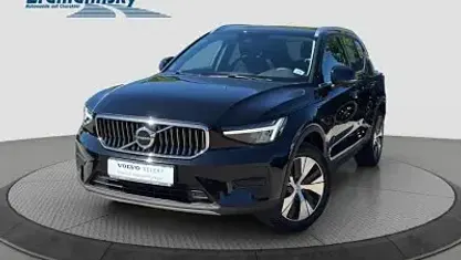 Gebraucht Volvo XC40 R-Design 211 PS (155 kW) 2022 Crystal white (weiß) SUV
