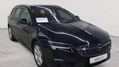 Diamant schwarz metallic Gebraucht 2022 Opel Insignia Elegance Kombi | 18.590 € (Guter Preis)