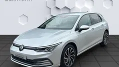 Gebraucht 2020 VW Golf VIII Life Limousine | 18.428 € (Fairer Preis)