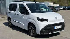 Weiß Gebraucht 2025 Toyota Proace Verso City Kombi | 40.620 € (Etwas zu teuer)