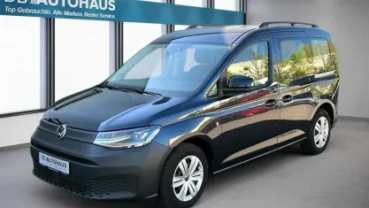 Usata VW Caddy 122 CV (89 kW) 2023 Blu Monovolume