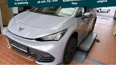 Vaporgrau Gebraucht 2022 Cupra Born Kleinwagen | 24.999 € (Fairer Preis)