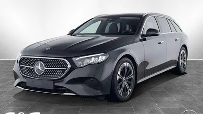 Metalliclack graphitgrau Gebraucht 2024 Mercedes E300 Kombi | 44.977 € (Superpreis)