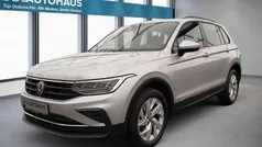 Silber Gebraucht 2022 VW Tiguan Life SUV | 30.980 € (Fairer Preis)