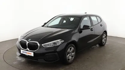 Schwarz Gebraucht 2022 BMW 118 Advantage Kleinwagen | 23.190 € (Fairer Preis)