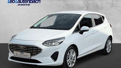 Używany Ford Fiesta Titanium 101 KM (74 kW) 2022 Biały Hatchback