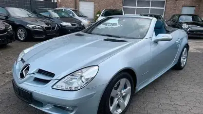 Gebraucht Mercedes SLK200 163 PS (119 kW) 2004 Silber Cabrio