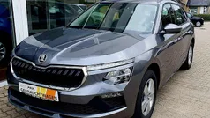 Graphitgrau Neu 2025 Skoda Kamiq Selection SUV | 26.995 € (Fairer Preis)