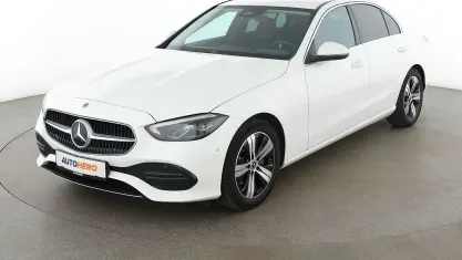 Gebraucht Mercedes C180 Avantgarde 190 PS (139 kW) 2022 Weiß Limousine