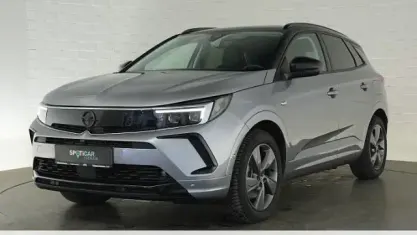 Usata Opel Grandland X GSe 300 CV (220 kW) 2023 Argento SUV