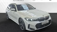 Mineralweiss Gebraucht 2024 BMW 330 Efficient Dynamics Kombi | 36.300 € (Superpreis)