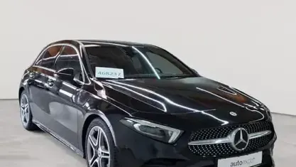 Second-hand Mercedes A200 AMG line 150 CP (110 kW) 2022 Negru Berlinǎ