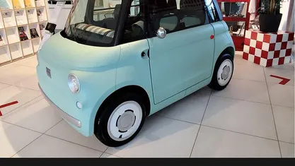 Neu Fiat Topolino 2026 Grün (verde vita) Kleinwagen