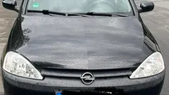 Schwarz Gebraucht 2002 Opel Corsa Kleinwagen | 1.100 € (Guter Preis)