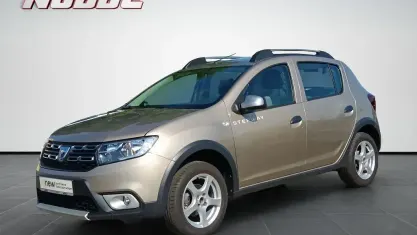 Gebraucht Dacia Sandero Prestige 90 PS (66 kW) 2019 Beige Limousine