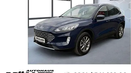 Blau Gebraucht 2021 Ford Kuga Titanium SUV | 19.789 € (Guter Preis)
