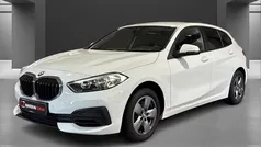 Weiß Gebraucht 2020 BMW 118 Advantage Kleinwagen | 14.900 € (Fairer Preis)