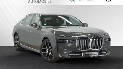 Bmw individual dravitgrau metallic Gebraucht 2024 BMW 740 Limousine | 91.900 € (Fairer Preis)