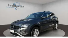 Indiumgrau metallic Gebraucht 2024 VW T-Roc Life SUV | 23.870 € (Fairer Preis)